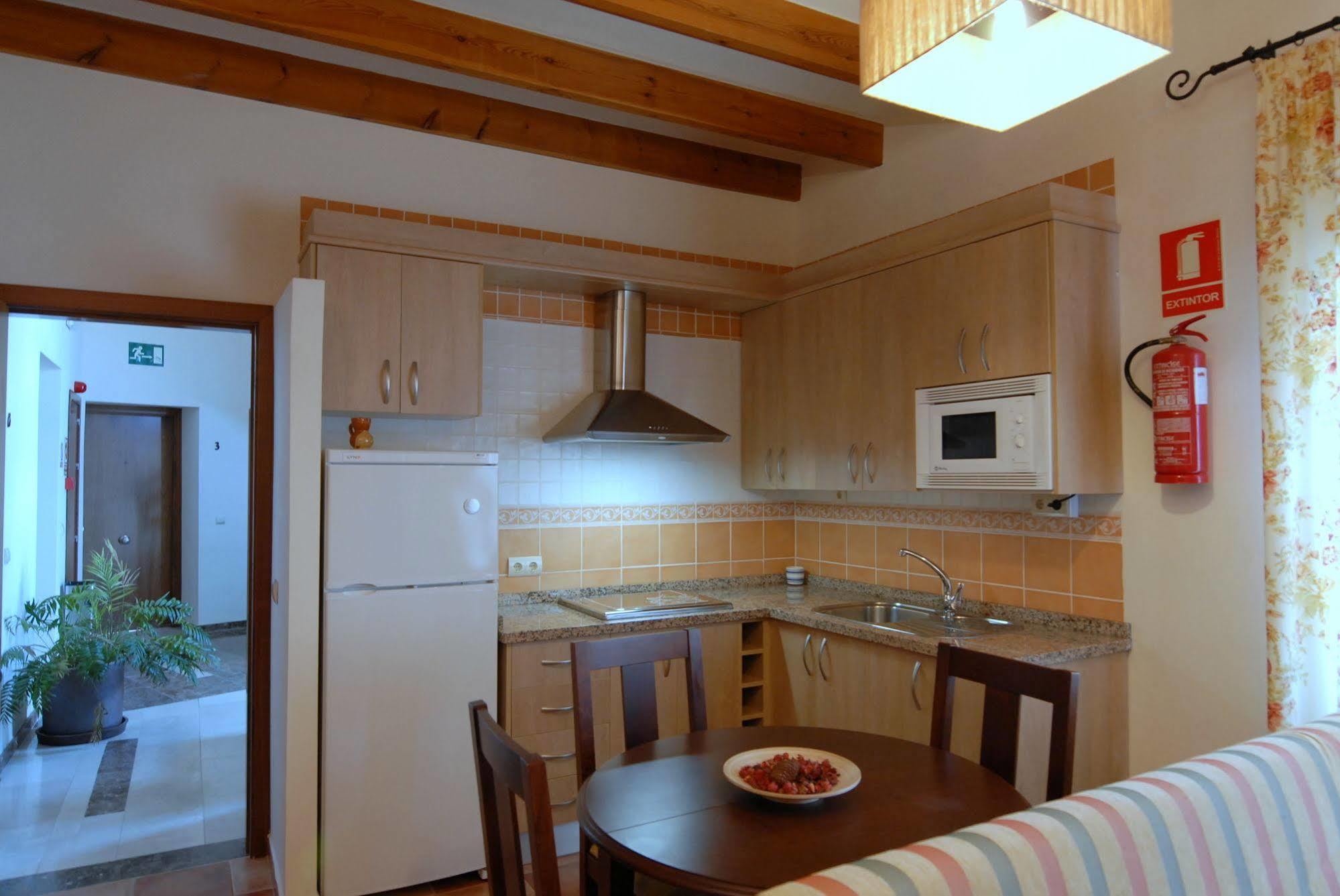 La Casa De Las Titas Велес Экстерьер фото