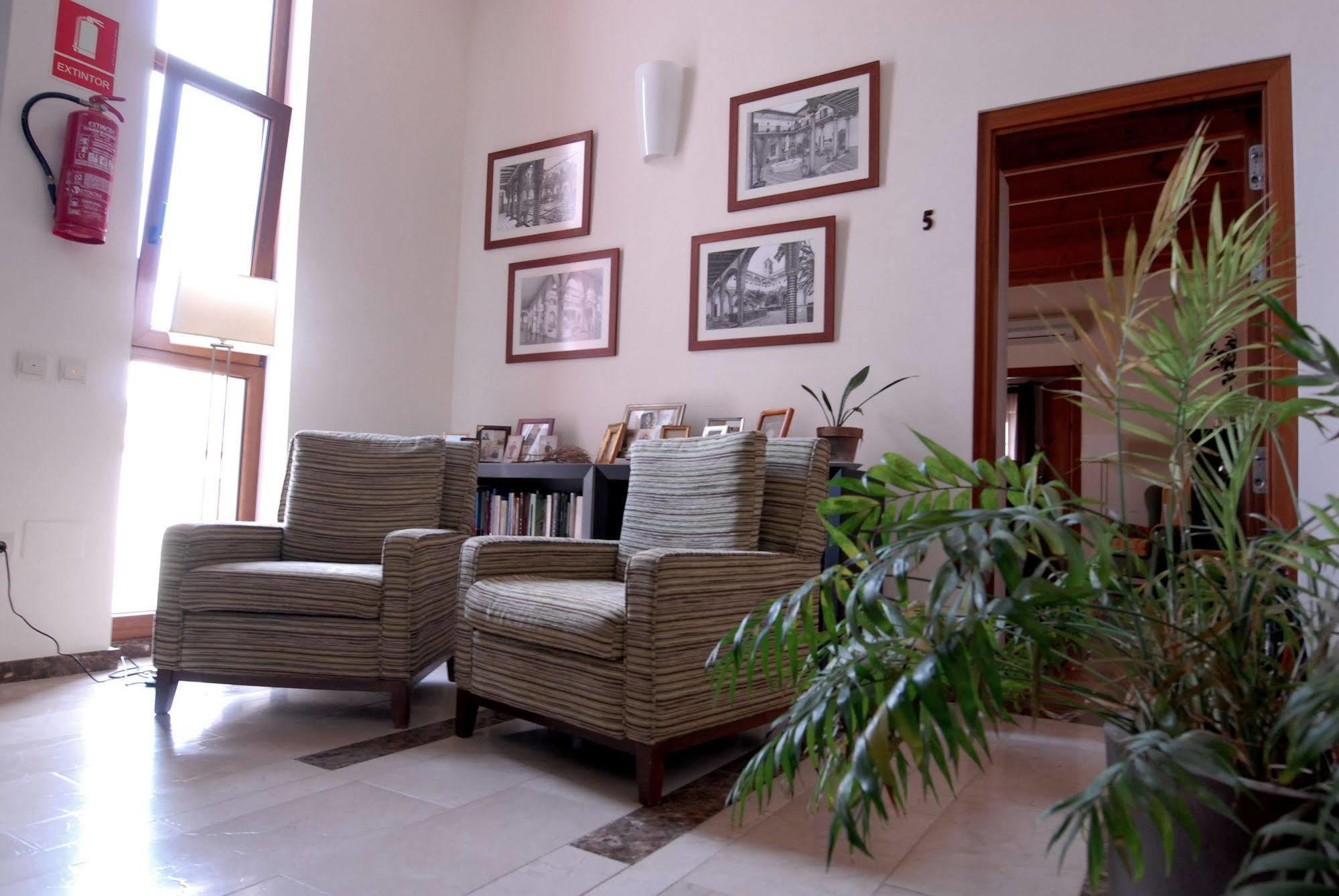 La Casa De Las Titas Велес Экстерьер фото