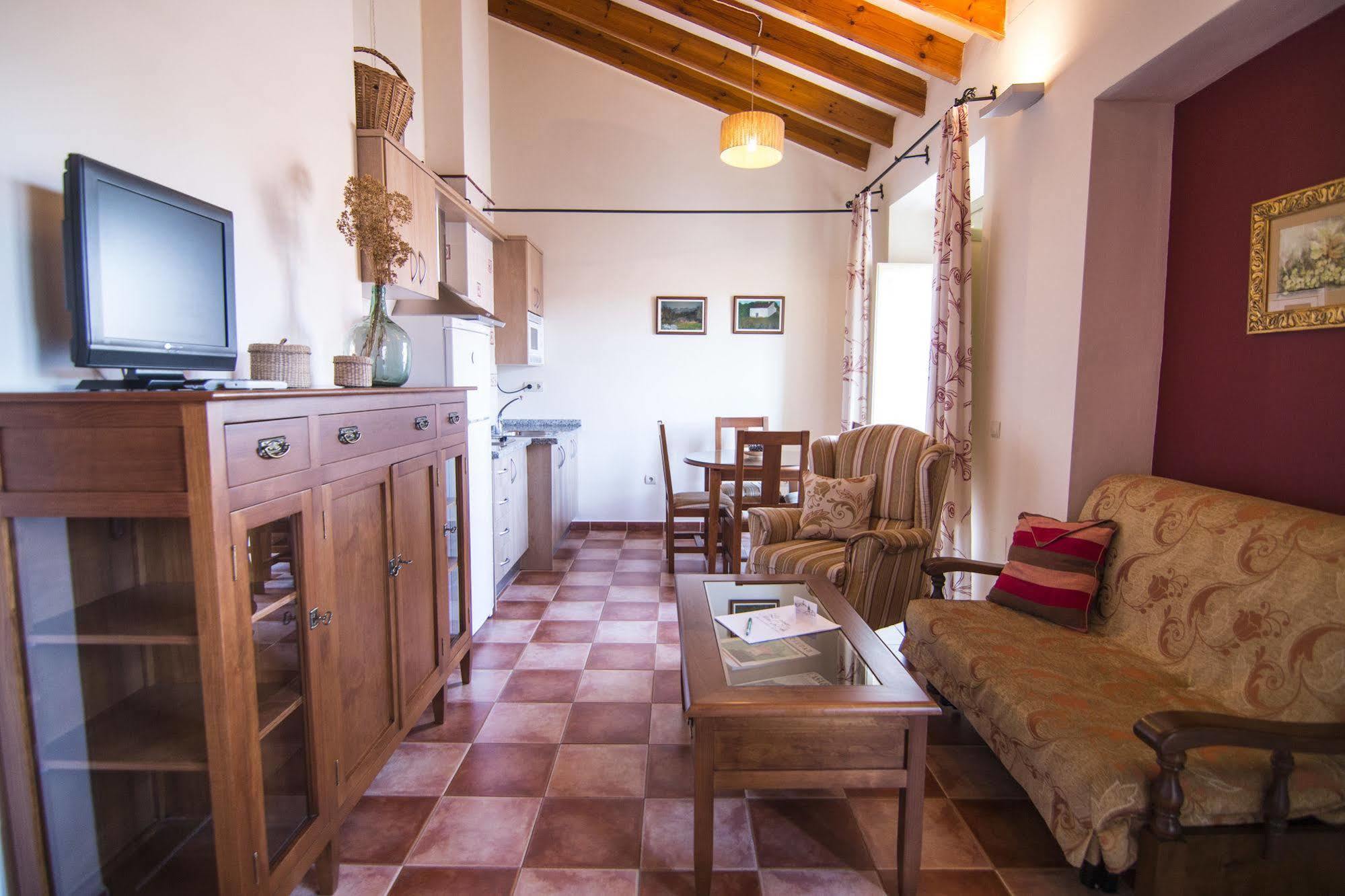 La Casa De Las Titas Велес Экстерьер фото